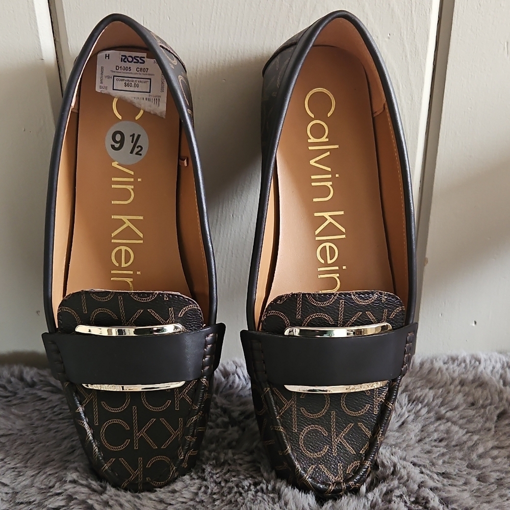 Calvin Klein Women's Black Logo Loafers with Gold Accent - Picture 1 of 5